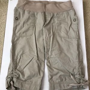 Motherhood maternity shorts tan sz M